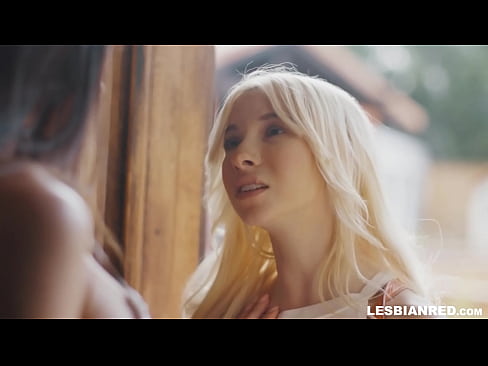 ❤️ Djevojka dolazi kući nekoliko mjeseci kasnije i na kraju jede mačkicu svoje maćehe ❌ Jebeni video kod nas ❌